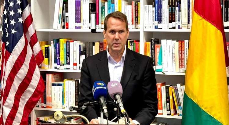 Transition en Guinée : l’Ambassadeur des États-Unis appelle à des élections libres et équitables