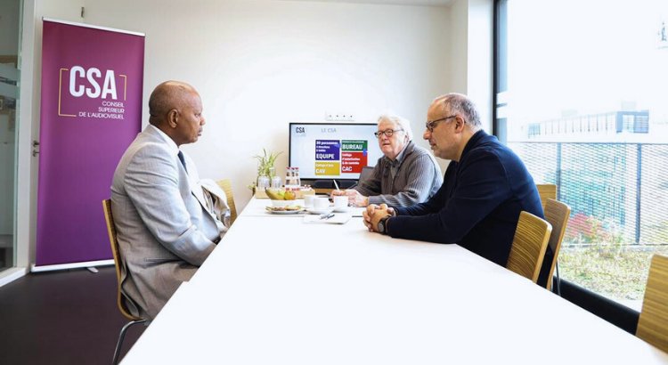 La HAC Guinée et le CSA Belgique renforcent leurs liens de coopération