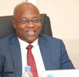 Ousmane Gaoual Diallo aux blogueurs : « Les gens croient qu’ils sont dans un univers où il n’y a pas de limites, de sanctions »