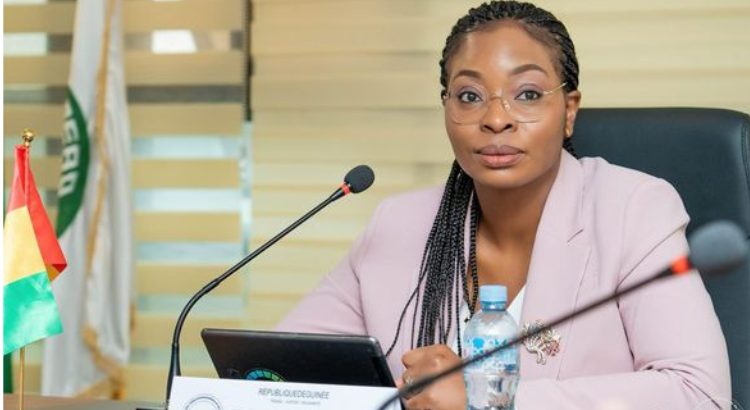 Interconnexion par Fibre : La Guinée et la Côte d'Ivoire s'Unissent pour une Révolution Numérique.