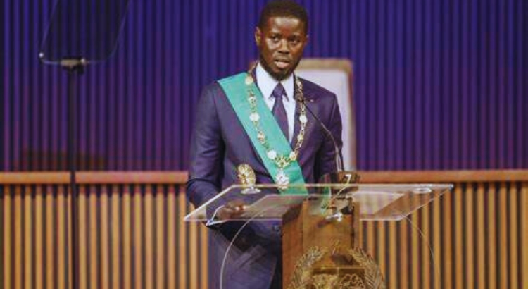 Sénégal : Le Président Bassirou Diomaye Faye dissout l’Assemblée nationale et fixe les élections législatives au 17 novembre 2024