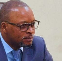 MEHH : Le Ministre Aboubacar Camara échange avec la mission d’évaluation du Projet Eau et Assainissement