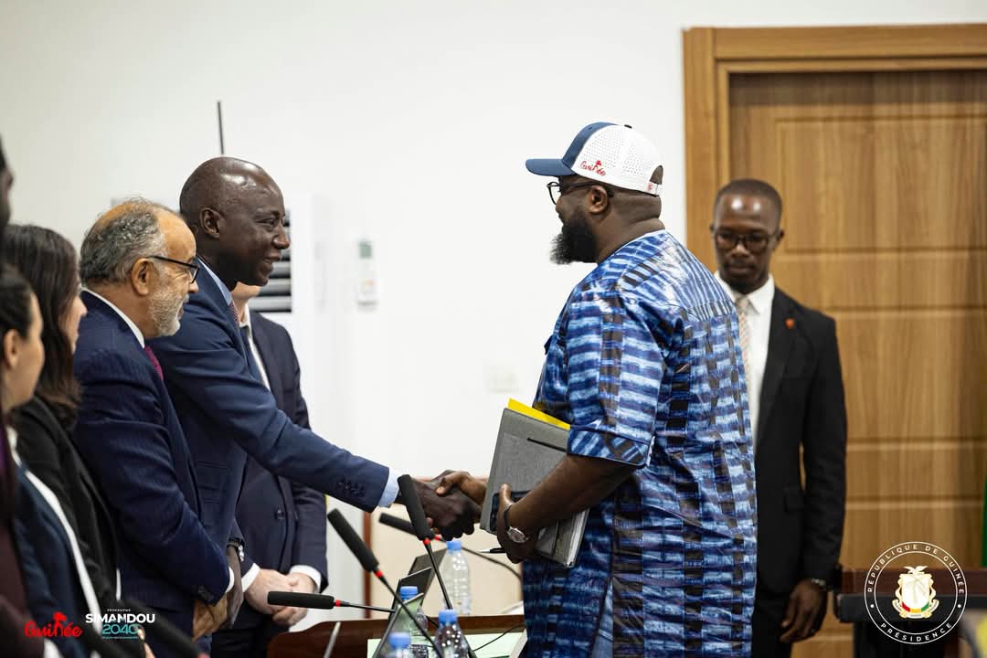 Simandou 2040 : Le Président du Comité Stratégique, Djiba Diakité, préside la dernière phase de validation de la documentation du programme