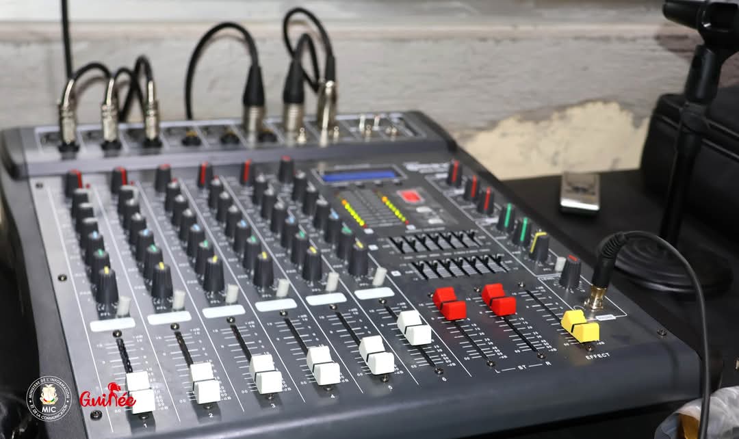 Lola dotée de sa propre radio rurale sur la fréquence 93.1 FM