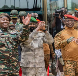 Important communiqué de la #CEDEAO sur le retrait du Burkina Faso, du Mali et du Niger