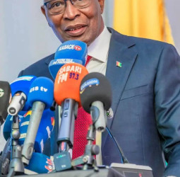 LE PREMIER MINISTRE FACE AUX MÉDIAS : ACQUIS, DÉFIS ET PERSPECTIVES DE LA TRANSITION