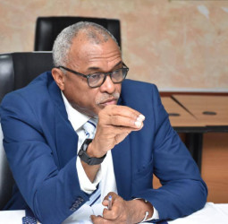 Recrutement des Enseignants : Vers une Attractivité Renforcée des Institutions de Formation Officielles( ENI et ISSEG)