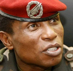 Guinée : Le Général Mamadi Doumbouya accorde une grâce présidentielle à Moussa Dadis Camara